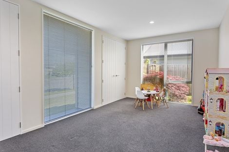 Photo of property in 20 Sandown Boulevard, Rangiora, 7400