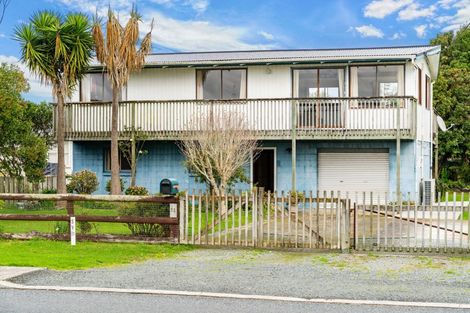 Photo of property in 22 Shoemaker Road, Waipu, 0510