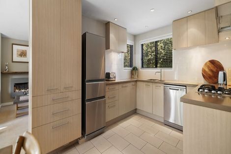 Photo of property in 100 Centennial Avenue, Arrowtown, 9302