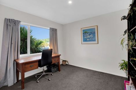 Photo of property in 3 Ledger Lane, Mount Pleasant, Christchurch, 8081