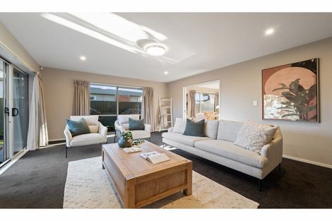 Photo of property in 13 Selwyn Street, Somerfield, Christchurch, 8024