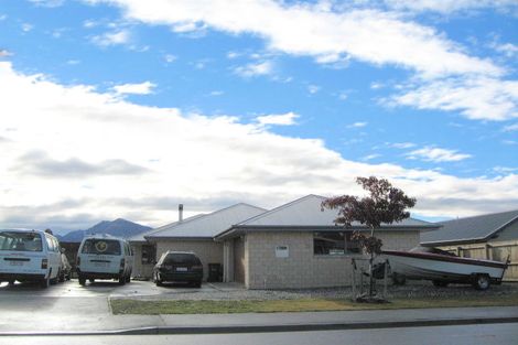 Photo of property in 88 Mount Iron Drive, Wanaka, 9305