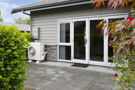 Photo of property in 23 Parata Street, Two Mile Bay, Taupo, 3330
