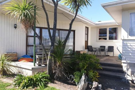 Photo of property in 5 Phillips Place, Havelock North, 4130