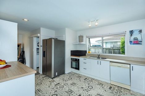 Photo of property in 4 Takapu Place, Bromley, Christchurch, 8062