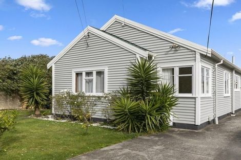 Photo of property in 3 Garden Road, Avalon, Lower Hutt, 5011