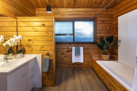 Photo of property in 14 Radiata Avenue, Parklands, Christchurch, 8083