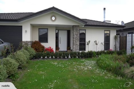 Photo of property in 12 Waitaki Way, Poraiti, Napier, 4112