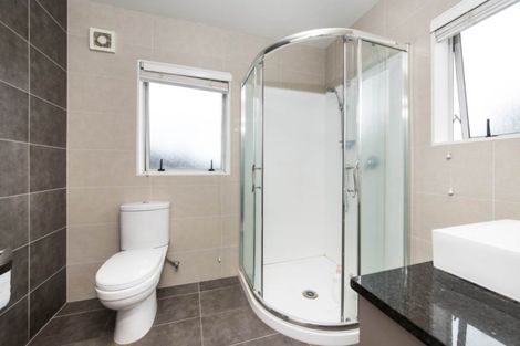 Photo of property in 22 Bellagio Way, Flat Bush, Auckland, 2019