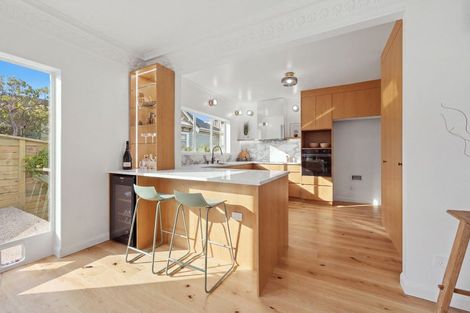 Photo of property in 48 Drivers Road, Maori Hill, Dunedin, 9010