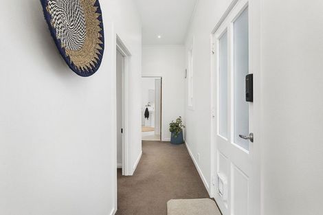 Photo of property in 30 Cleveland Street, Brooklyn, Wellington, 6021