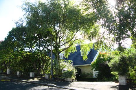 Photo of property in 42 Pioneer Crescent, Helensburgh, Dunedin, 9010