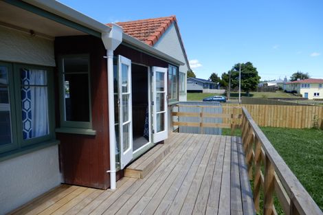 Photo of property in 1 Myrtle Grove, Putaruru, 3411