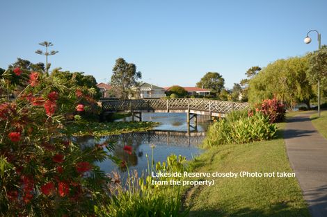 Photo of property in 8 Chalmers Close, Orewa, 0931