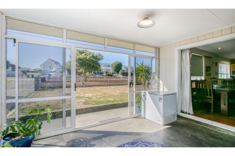 Photo of property in 68 Middle Road, Havelock North, 4130