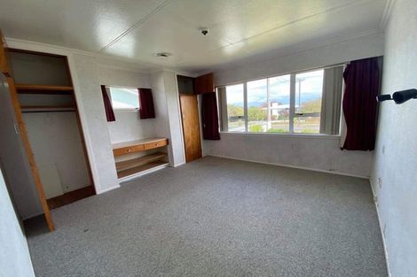 Photo of property in 106 Stanners Street, Eltham, 4322