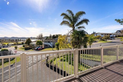 Photo of property in 100 Tobie Place, Whangamata, 3620