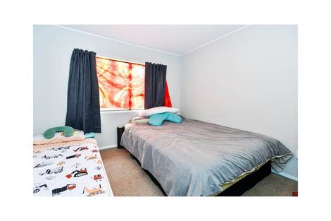 Photo of property in 1/24 Burundi Avenue, Clendon Park, Auckland, 2103