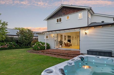 Photo of property in 112 Knowles Street, St Albans, Christchurch, 8052