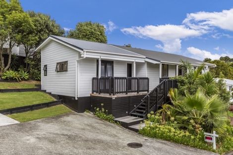 Photo of property in 2/660 Beach Road, Browns Bay, Auckland, 0630