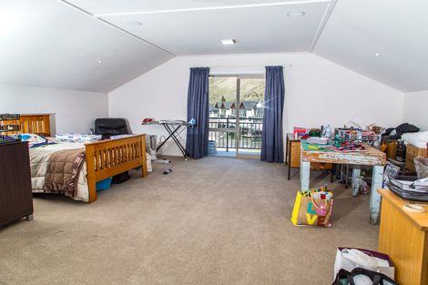 Photo of property in 5 Foster Place, Mount Pisa, Cromwell, 9383