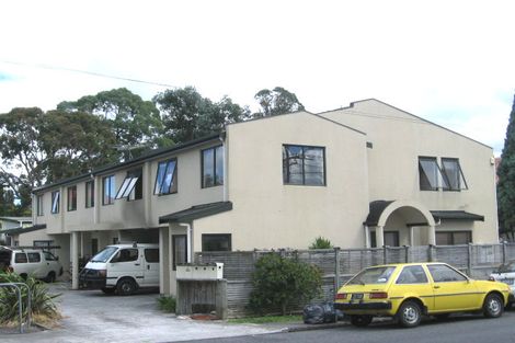 Photo of property in 2/89 Portage Road, New Lynn, Auckland, 0600