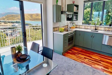 Photo of property in 59a Mana View Road, Paremata, Porirua, 5026