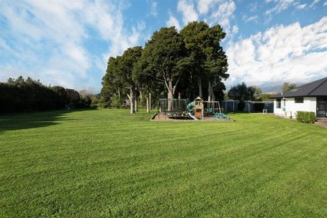 Photo of property in 73 Muhunoa East Road, Ohau, Levin, 5570