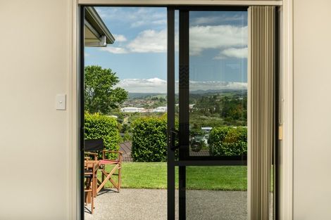 Photo of property in 10 Corwen Avenue, Hairini, Tauranga, 3112