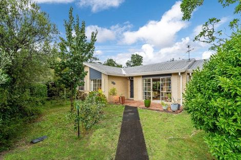 Photo of property in 41 Waimoko Glen, Swanson, Auckland, 0612