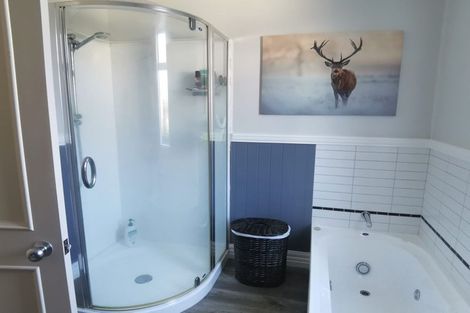 Photo of property in 730 Aberdeen Road, Te Hapara, Gisborne, 4010