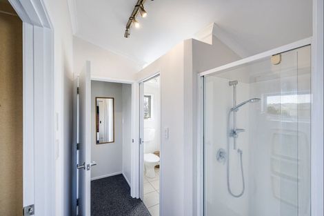 Photo of property in 61 Johns Road, Jervoistown, Napier, 4112