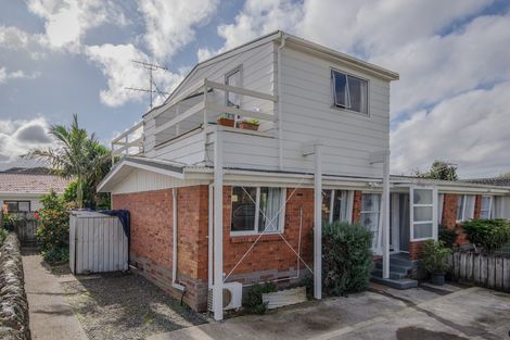 Photo of property in 1/220a Church Street, Onehunga, Auckland, 1061
