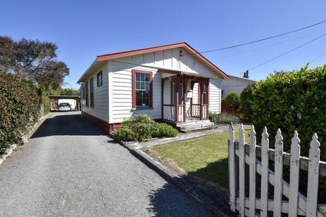 Photo of property in 8 Wyndham Street, Carterton, 5713