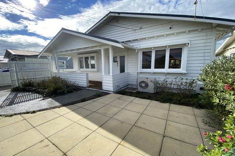 Photo of property in 4 Collins Street, Petone, Lower Hutt, 5012