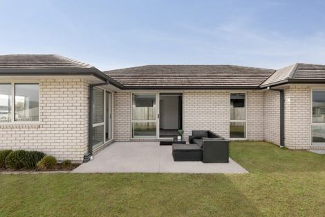 Photo of property in 44 Te Wharo Drive, Papamoa, 3118