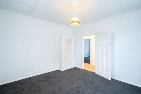 Photo of property in 239 Fitzherbert Avenue, West End, Palmerston North, 4410
