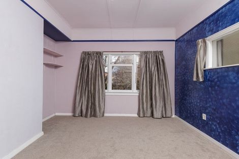 Photo of property in 19 Holmes Street, Waimate, 7924