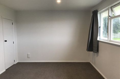 Photo of property in 8 Cheshire Street, Cannons Creek, Porirua, 5024