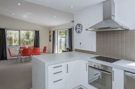 Photo of property in 8 Duncans Way, Otaki Beach, Otaki, 5512