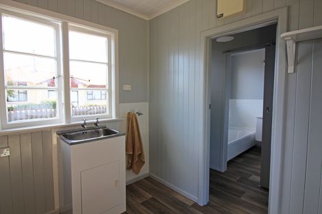 Photo of property in 24 Foyle Street, Oamaru North, Oamaru, 9400