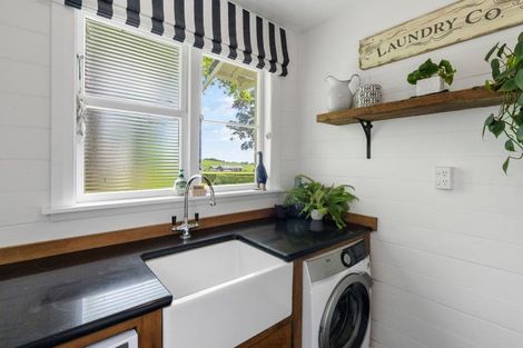 Photo of property in 132 South Manakau Road, Manakau, Otaki, 5583