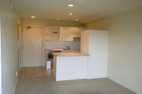 Photo of property in The Rennaissance, 14h/18 Ronwood Avenue, Manukau, Auckland, 2104