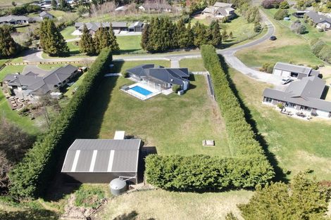 Photo of property in 15 Maple Grove, Acacia Bay, Taupo, 3385