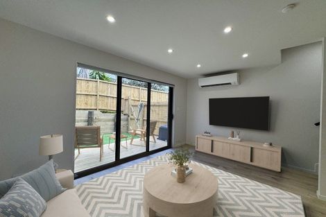 Photo of property in 7/36 Fairdale Place, Birkdale, Auckland, 0626