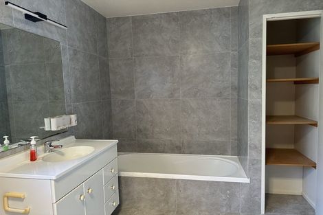 Photo of property in 1/15 Mandica Place, Sunnynook, Auckland, 0632