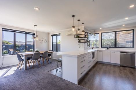 Photo of property in 25 Rifleman Lane, Paraparaumu Beach, Paraparaumu, 5032