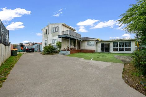 Photo of property in 23 Neems Place, Manurewa, Auckland, 2102