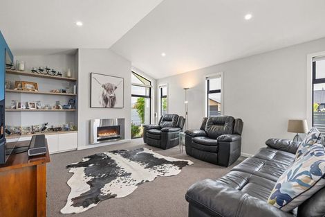 Photo of property in 17 Rose Manor Drive, Springlands, Blenheim, 7201