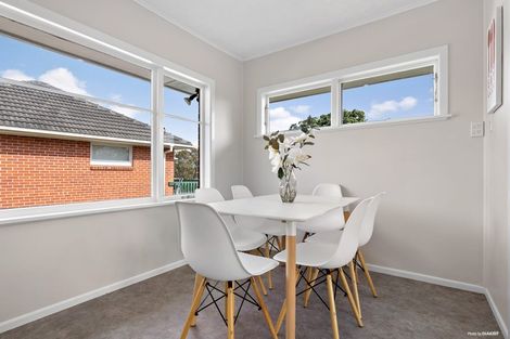 Photo of property in 51 Ramillies Place, Glenfield, Auckland, 0629